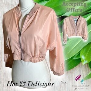 Hot & Delicious - Sz L - satin waist length jacket w/ lining - no pockets -